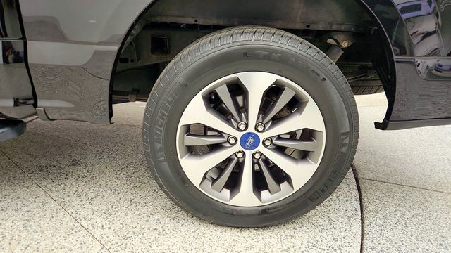 2020 Ford F-150 XL 2WD SuperCrew 5.5' Box with STX Package & Equipment 101A - 23001510 - 8