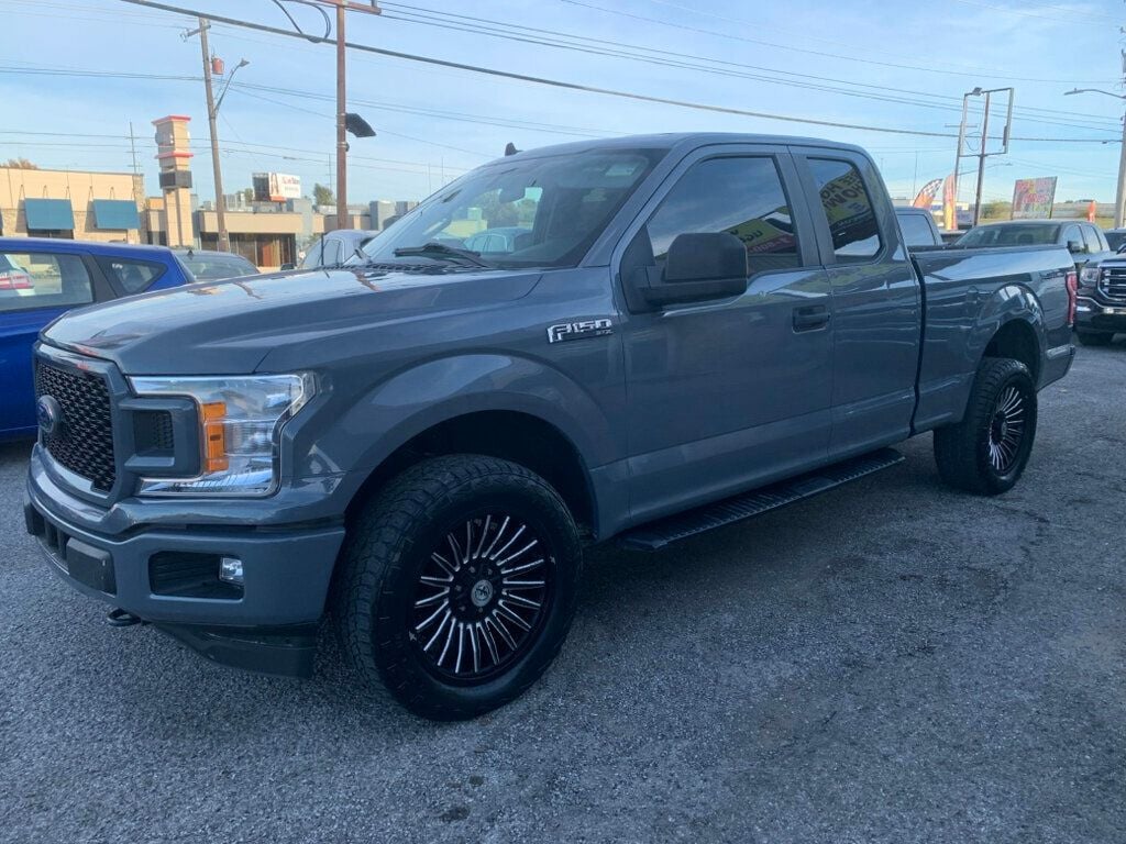 2020 Ford F-150 XL photo 3