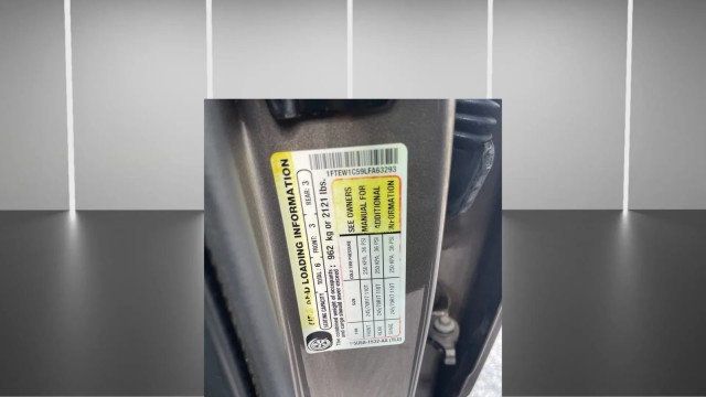 2020 Ford F-150 XLT - 23072832 - 19