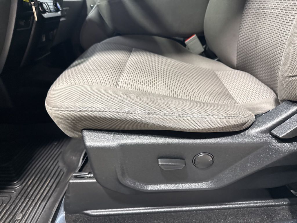 2020 Ford F-150 XLT - 22996363 - 24