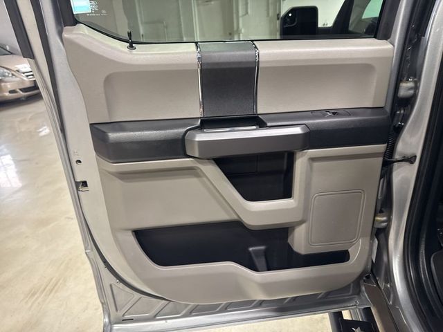 2020 Ford F-150 XLT - 22996363 - 31