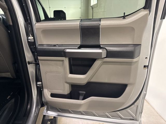 2020 Ford F-150 XLT - 22996363 - 38