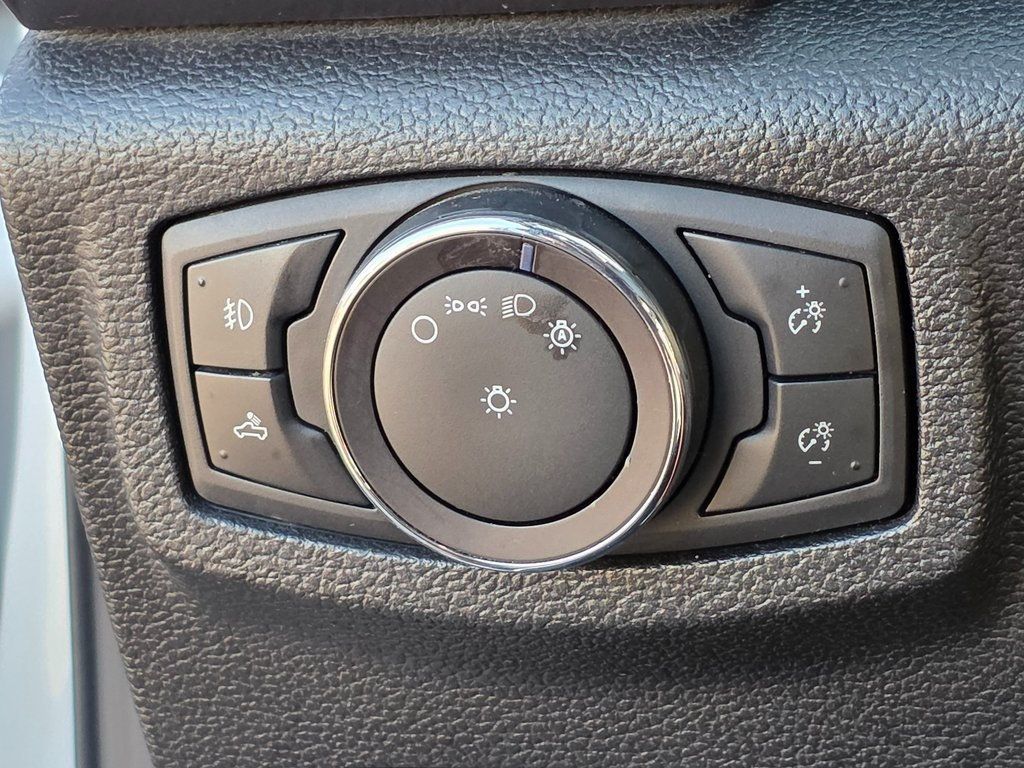 2020 Ford F-150 XLT - 22938383 - 38