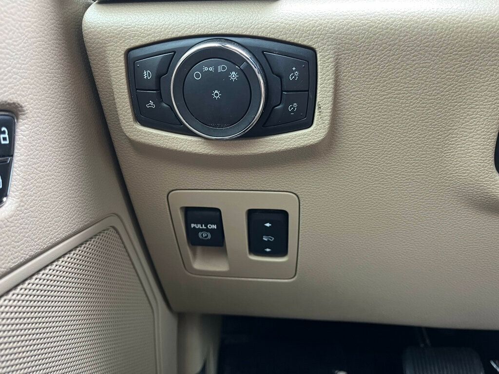 2020 Ford F-150 XLT 4WD SuperCrew 5.5' Box - 22842778 - 21