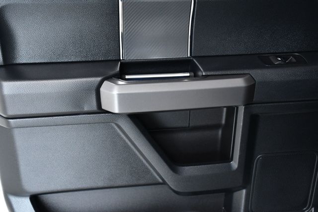 2020 Ford F-150 XLT 4WD SuperCrew 5.5' Box - 22976712 - 10