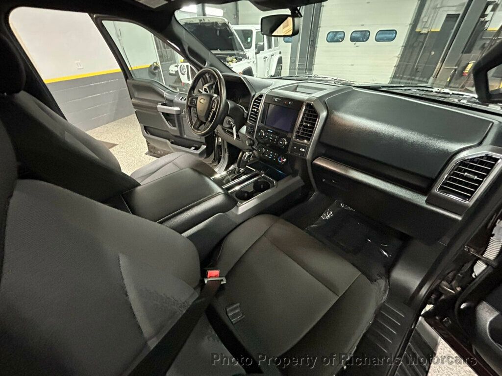 2020 Ford F-150 XLT 4WD SuperCrew 5.5' Box - 22942662 - 21