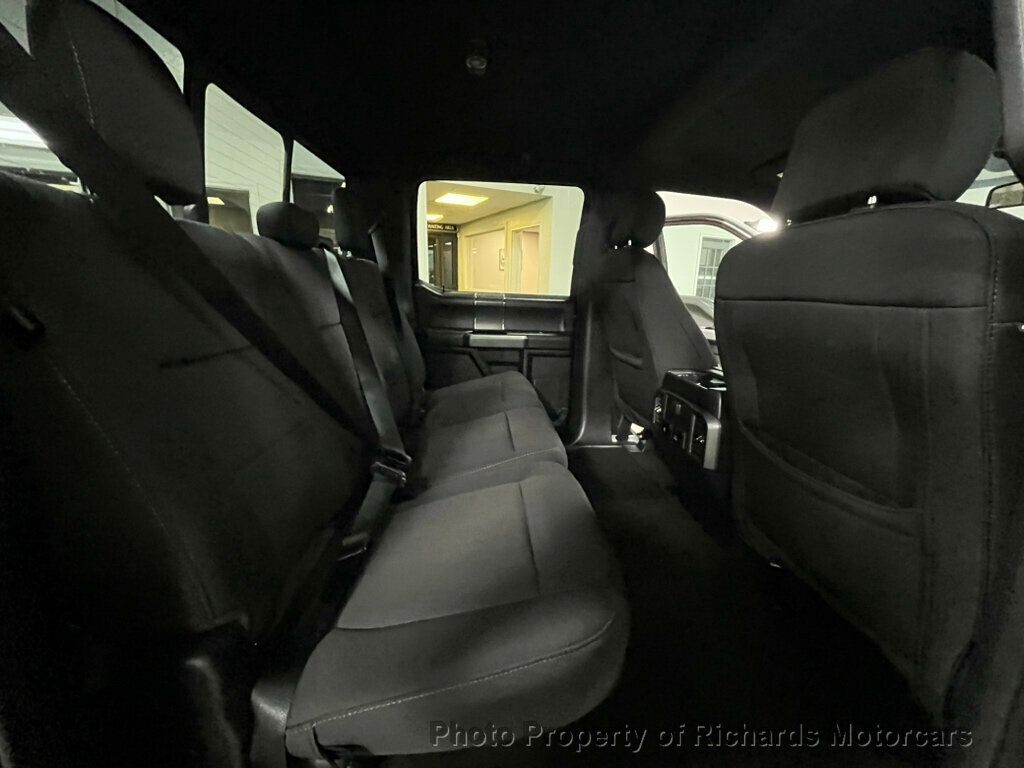 2020 Ford F-150 XLT 4WD SuperCrew 5.5' Box - 22971744 - 14