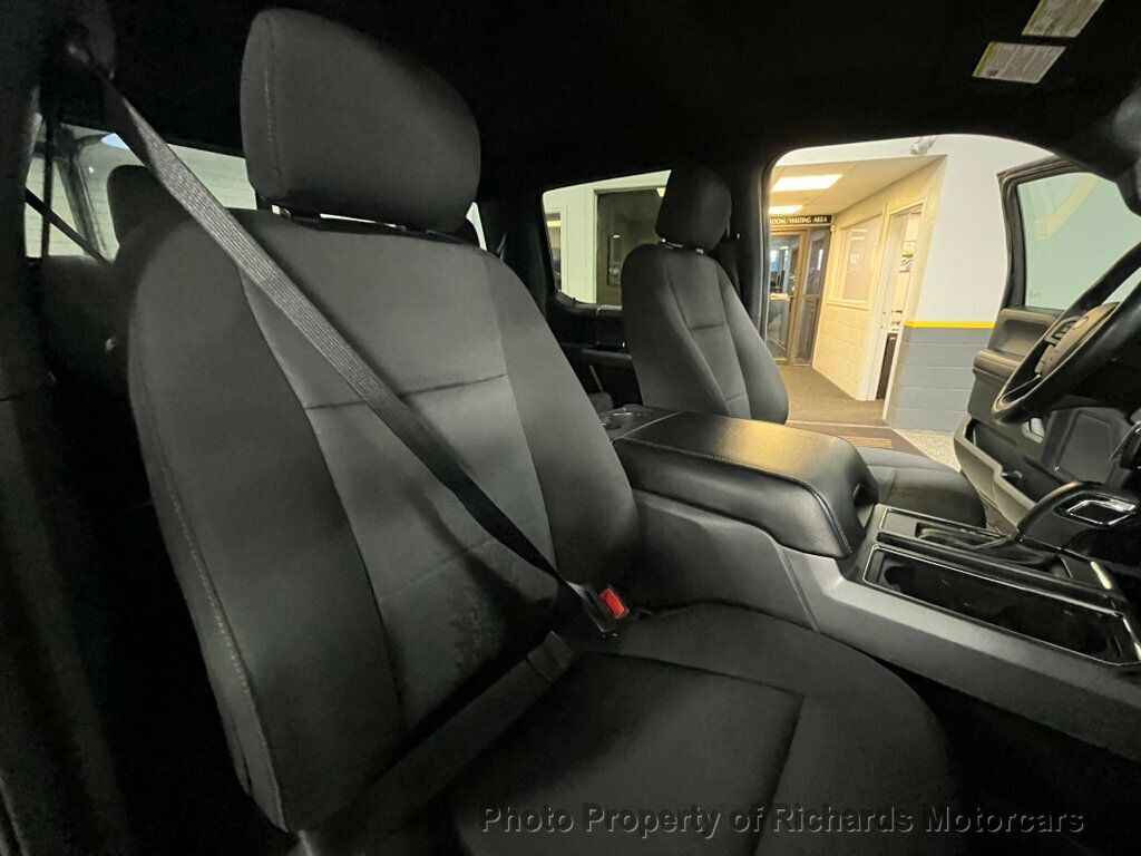 2020 Ford F-150 XLT 4WD SuperCrew 5.5' Box - 22971744 - 16