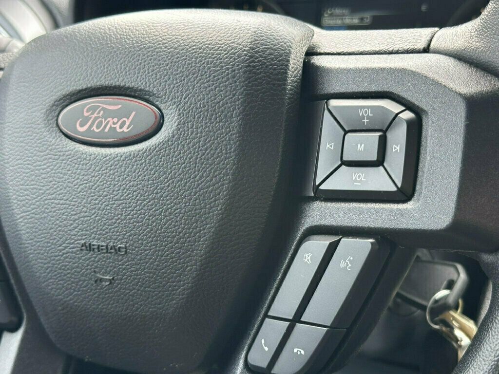 2020 Ford F-150 XLT 4WD SuperCrew 5.5' Box - 23070000 - 27