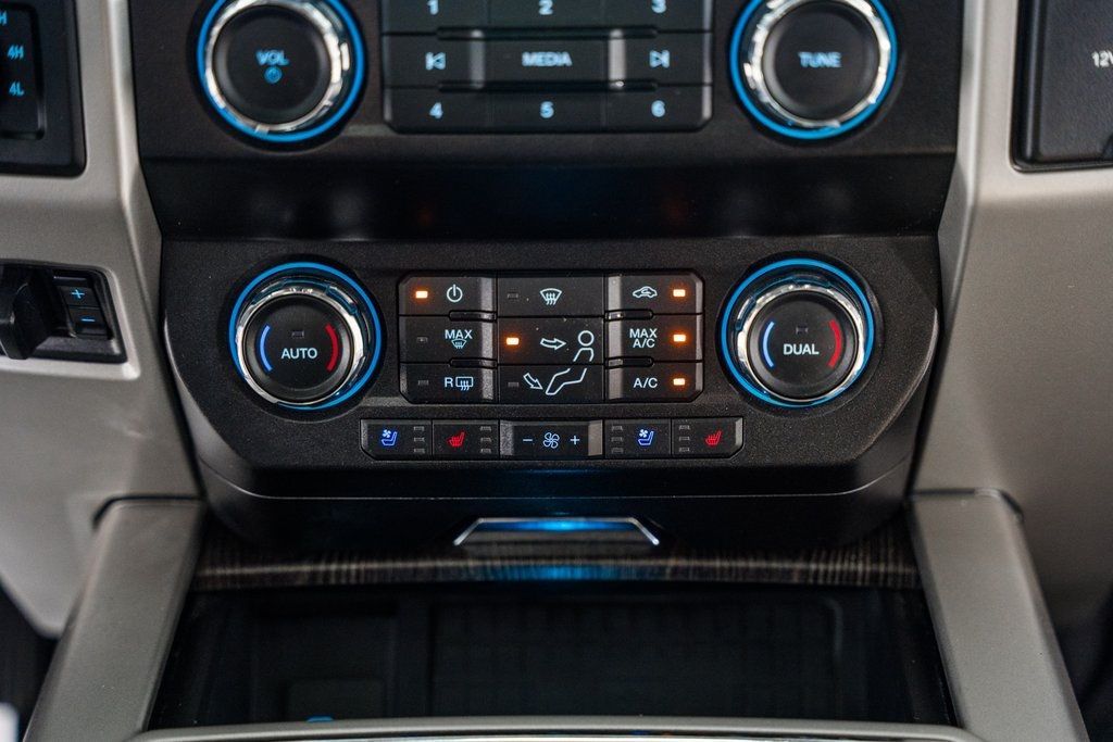 2020 Ford F-250SD - 22814857 - 35