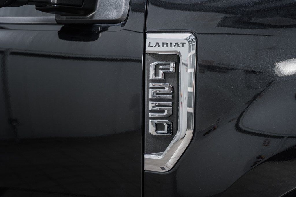 2020 Ford F-250SD Lariat - 22828429 - 13