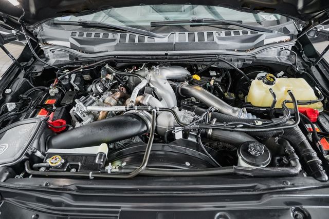 2020 Ford F-250SD Lariat - 22828429 - 33