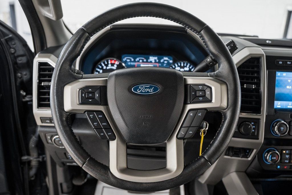 2020 Ford F-250SD Lariat - 22828429 - 43