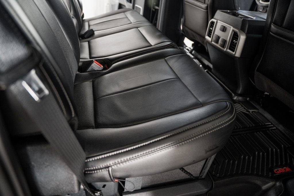 2020 Ford F-250SD Lariat - 22828429 - 46