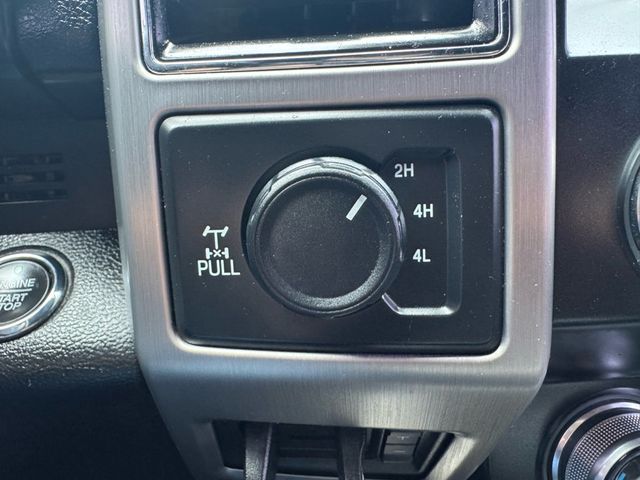 2020 Ford F-250SD Platinum - 23035475 - 28