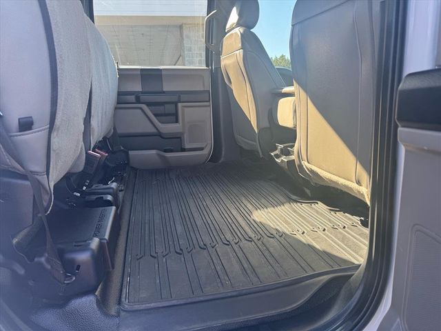 2020 Ford F-250SD XL - 22958327 - 29