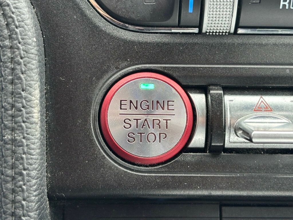 2020 Ford Mustang  - 23030644 - 19