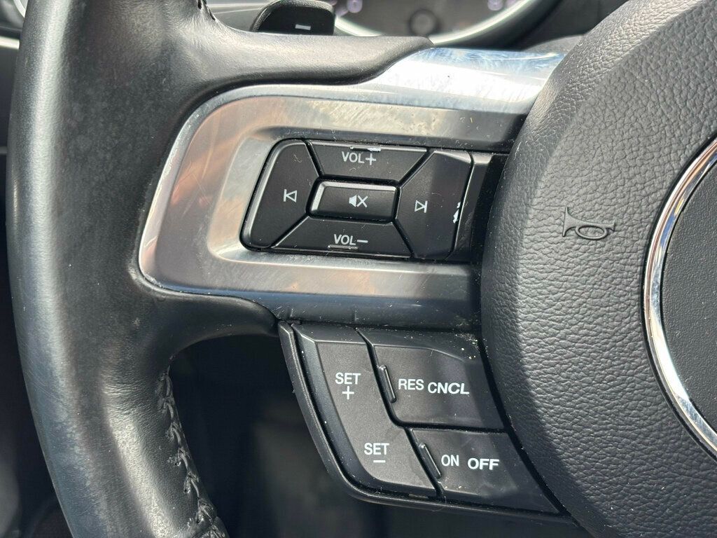 2020 Ford Mustang  - 23030644 - 24