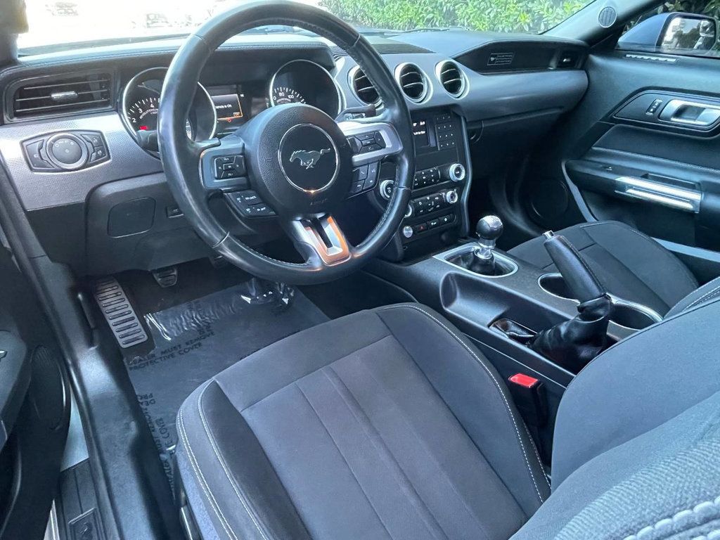 2020 Ford Mustang GT photo 11