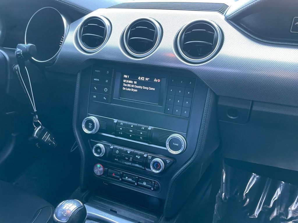 2020 Ford Mustang GT photo 18