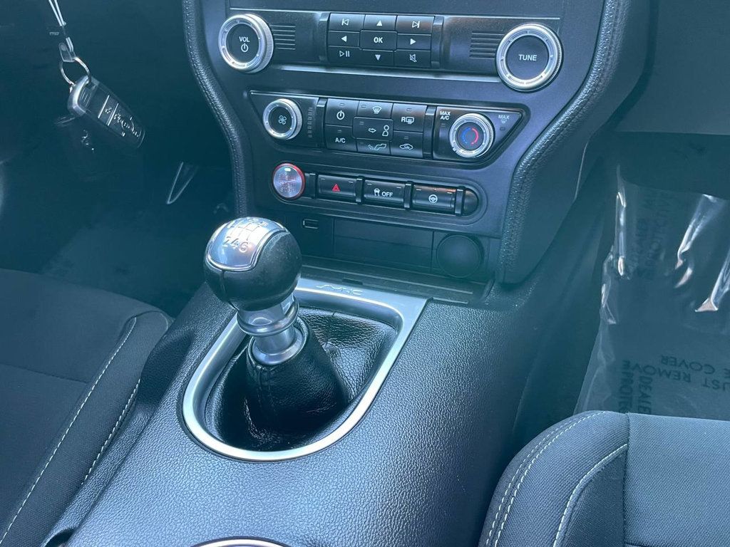 2020 Ford Mustang GT photo 19