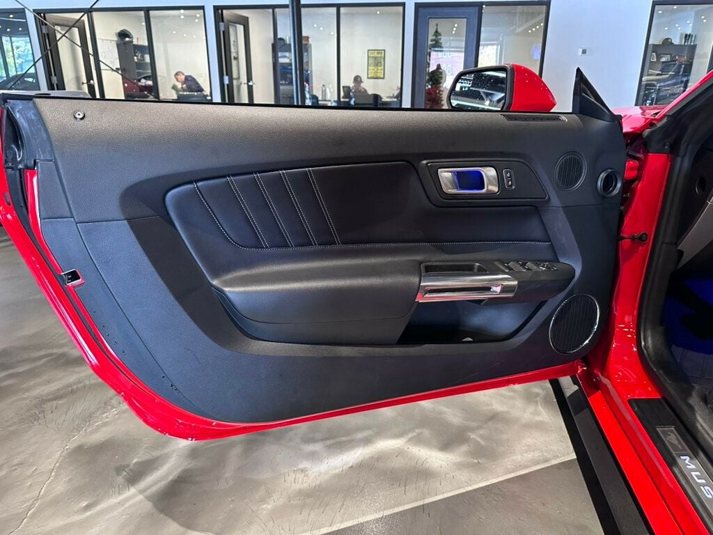 2020 Ford Mustang Convertible/LocalTrade/PremiumPkg/Htd&CldSeats/AmbientLighting - 22684791 - 13