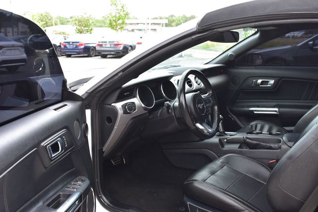 2020 Ford Mustang EcoBoost Convertible - 23030115 - 14