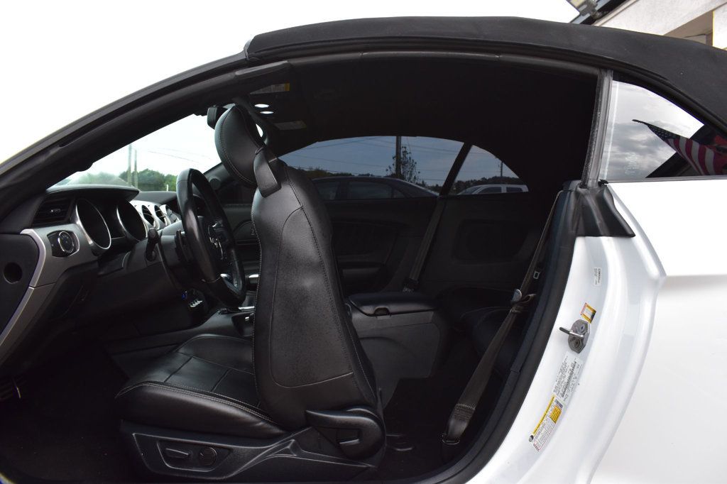 2020 Ford Mustang EcoBoost Convertible - 23030115 - 20