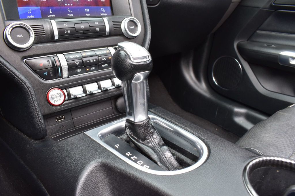 2020 Ford Mustang EcoBoost Convertible - 23030115 - 28