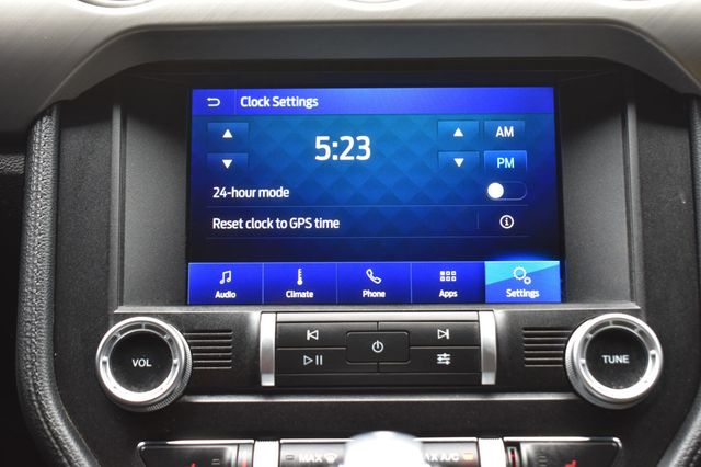 2020 Ford Mustang EcoBoost Convertible - 23030115 - 39
