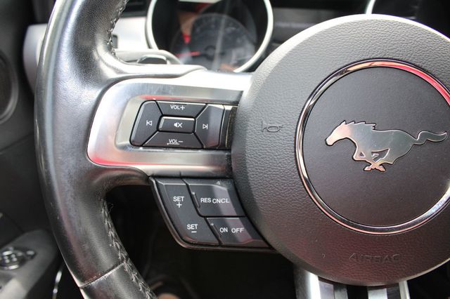 2020 Ford Mustang EcoBoost Convertible - 23024724 - 24