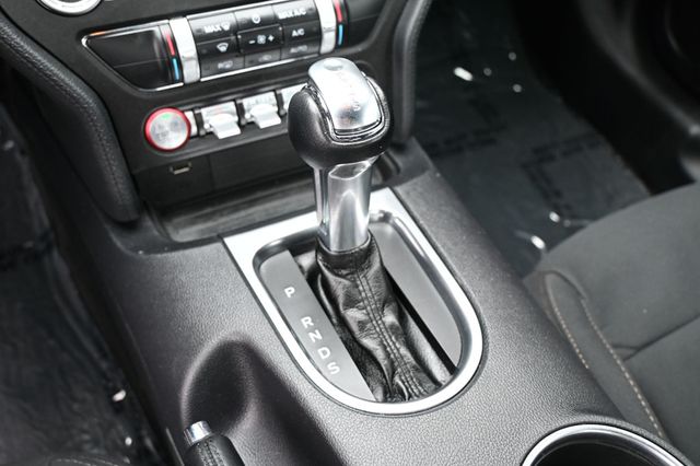 2020 Ford Mustang EcoBoost Fastback - 23037172 - 12