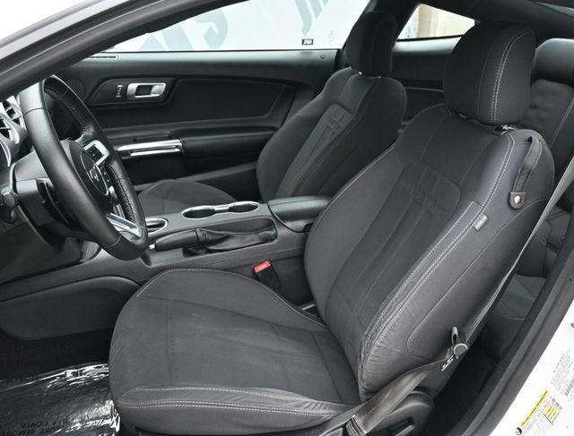 2020 Ford Mustang EcoBoost Fastback - 23037172 - 13