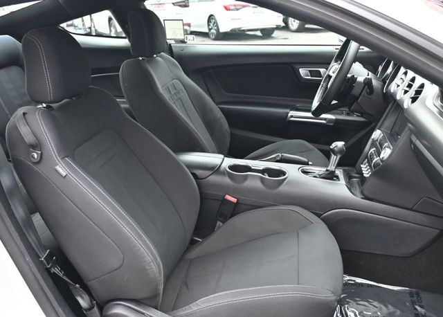 2020 Ford Mustang EcoBoost Fastback - 23037172 - 15