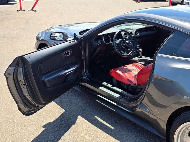 2020 Ford Mustang EcoBoost Fastback - 22901454 - 38