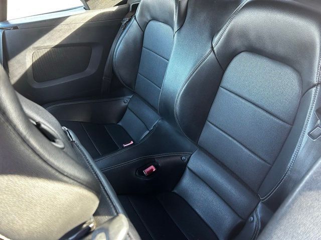 2020 Ford Mustang EcoBoost Premium Convertible - 22970040 - 10