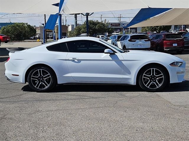 2020 Ford Mustang EcoBoost Premium Fastback - 22661209 - 4