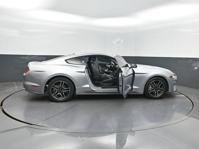 2020 Ford Mustang EcoBoost Premium Fastback - 23001635 - 32