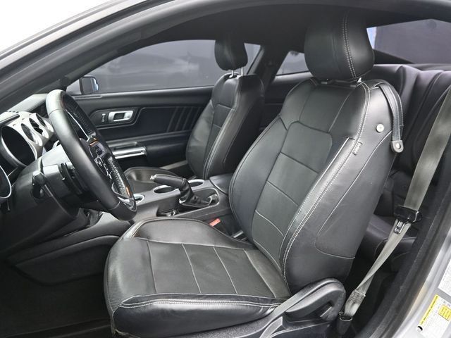 2020 Ford Mustang EcoBoost Premium Fastback - 23001635 - 7