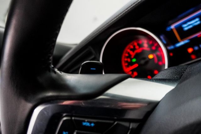 2020 Ford Mustang EcoBoost Premium Fastback - 22965072 - 10