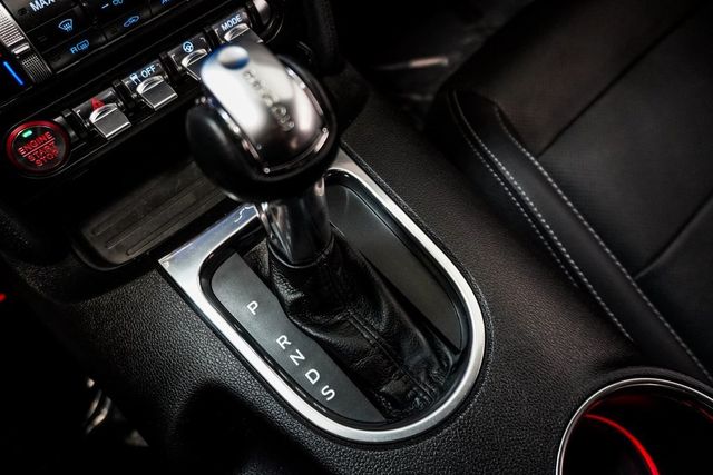 2020 Ford Mustang EcoBoost Premium Fastback - 22965072 - 18