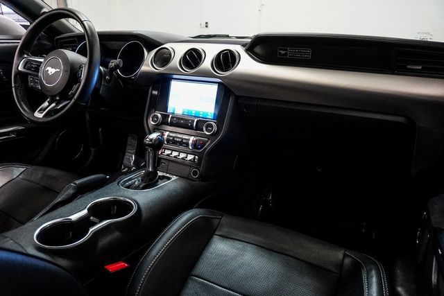 2020 Ford Mustang EcoBoost Premium Fastback - 22965072 - 6