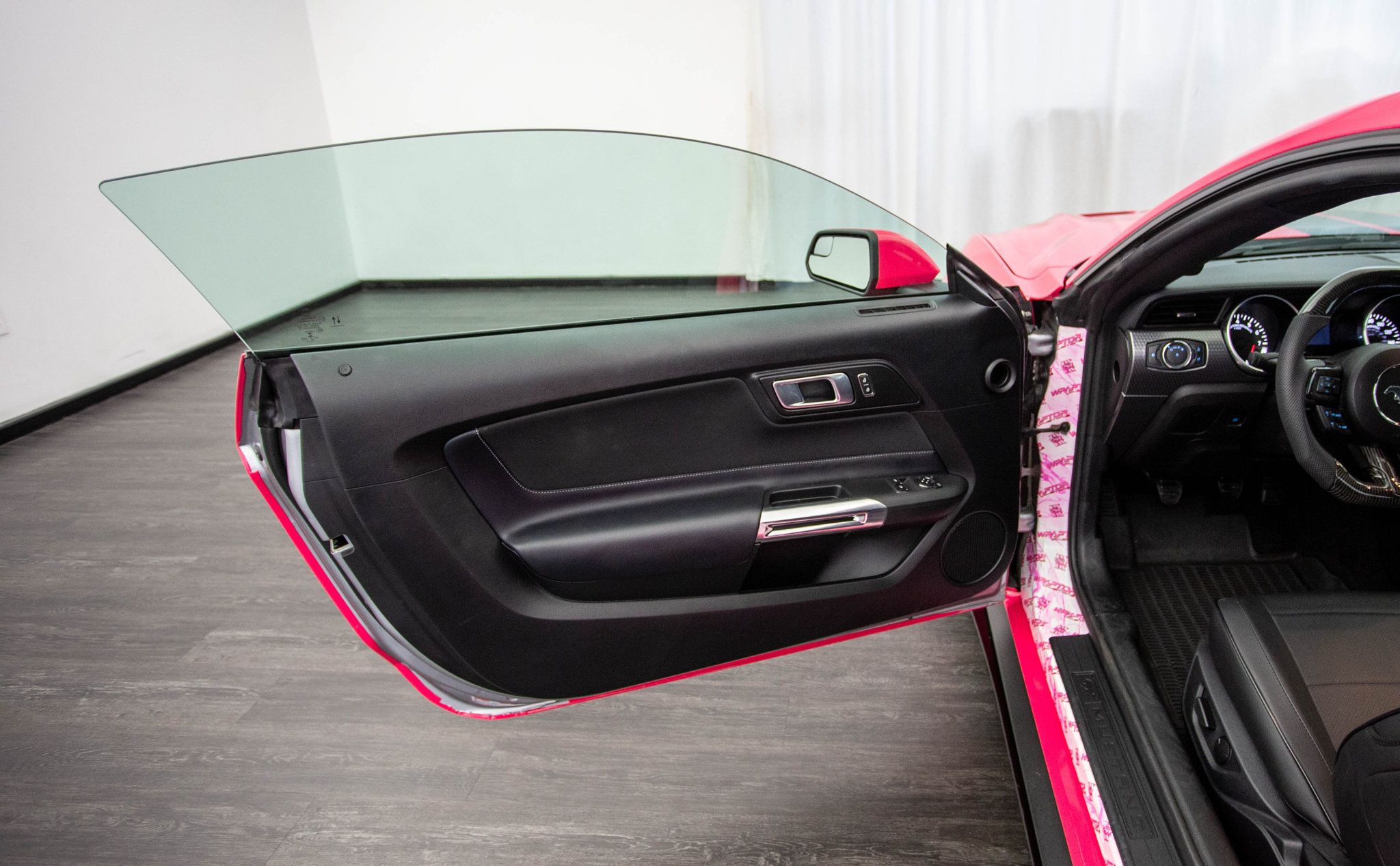 2020 Ford Mustang GT photo 16
