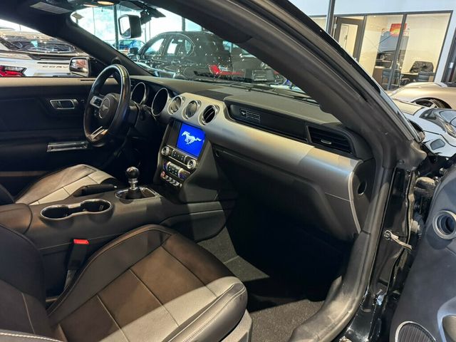 2020 Ford Mustang GT-Fastback/6-SpeedManual/RearViewCamera/NAV - 22930987 - 22