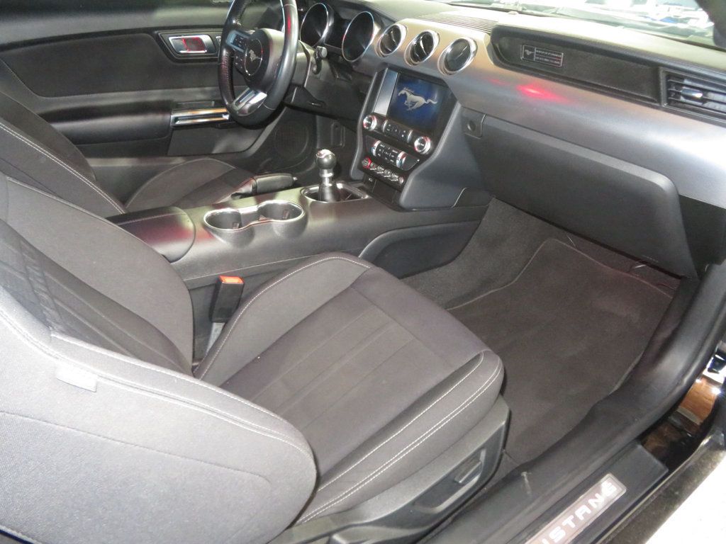 2020 Ford Mustang GT FASTBACK MUSTANG EXTRA CLEAN 6 SPEED MANUAL TRANNY  - 23091987 - 21