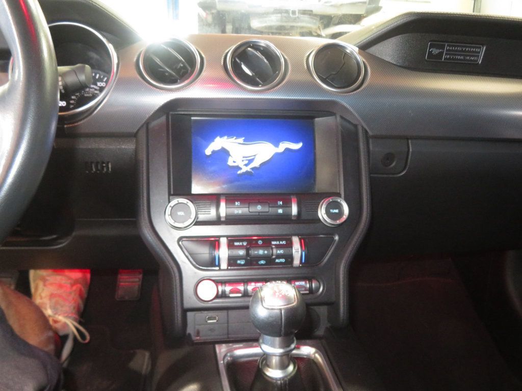 2020 Ford Mustang GT FASTBACK MUSTANG EXTRA CLEAN 6 SPEED MANUAL TRANNY  - 23091987 - 25