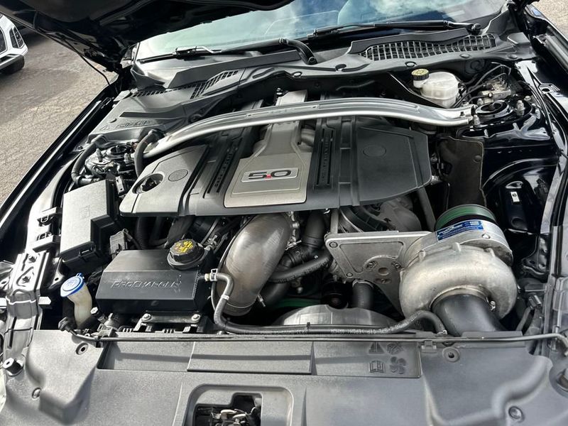 2020 Ford Mustang GT Premium photo 18