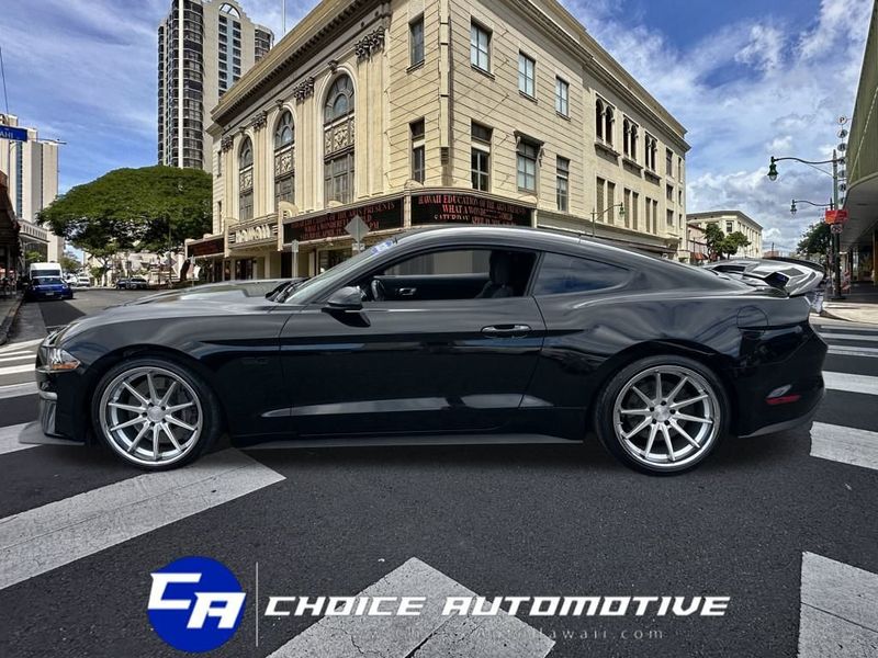 2020 Ford Mustang GT Premium photo 3