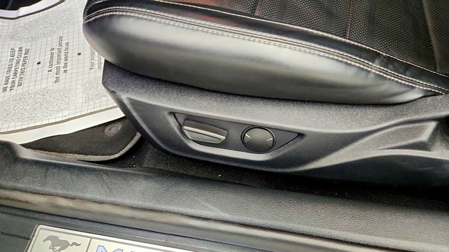 2020 Ford Mustang GT Premium Fastback w/ Perf Pkg Level 2 & Active Exhaust - 23037000 - 10