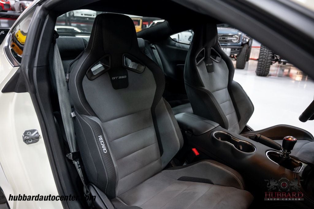 2020 Ford Mustang Shelby GT350 Fastback - 23020505 - 84